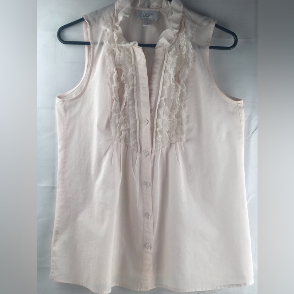 Loft Ann Taylor- light pink sleeveless blouse top-small